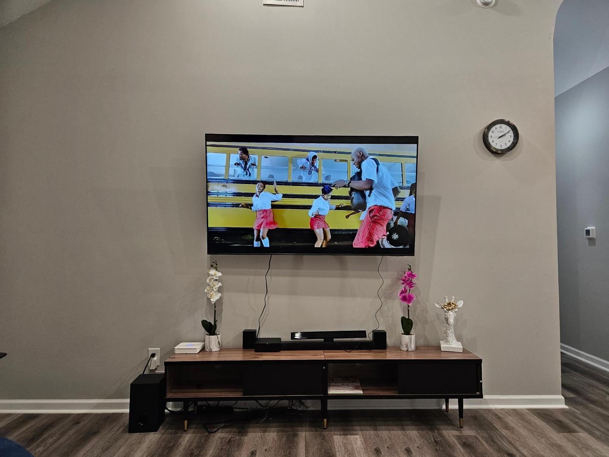 Apartment New 3bd Near Downtown Indy Indianapolis