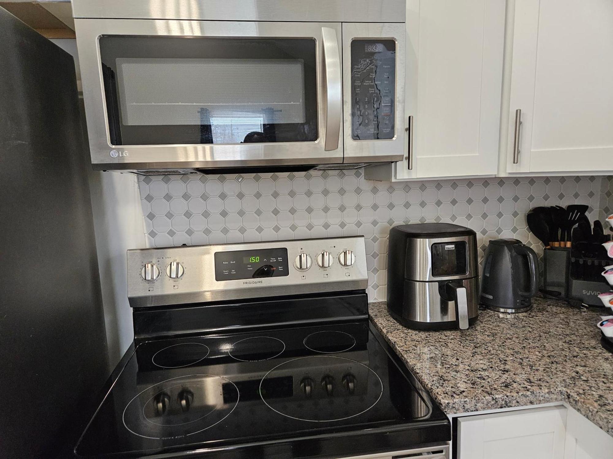 Apartment New 3bd Near Downtown Indy