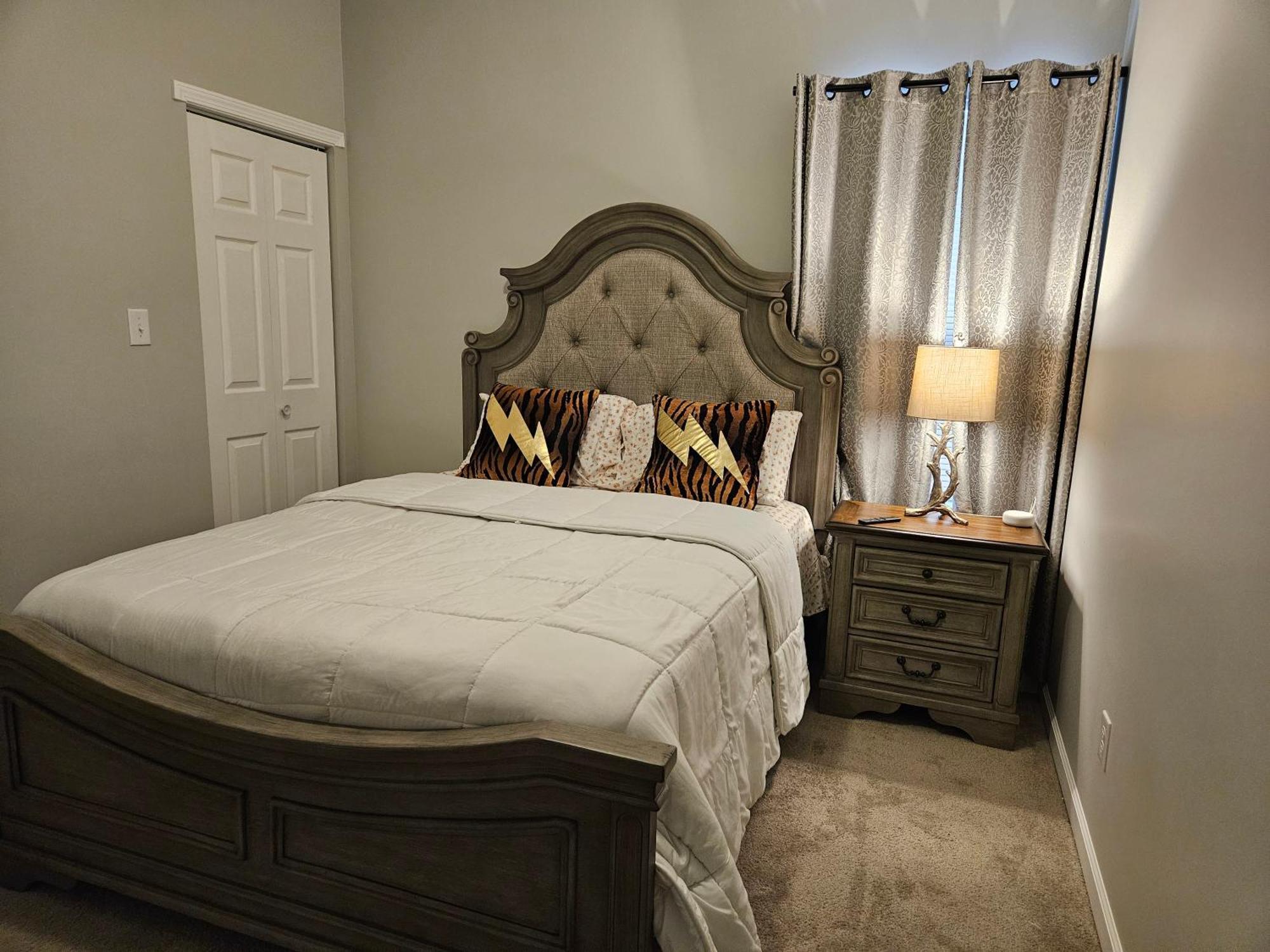 New 3bd Near Downtown Indy * Indianapolis