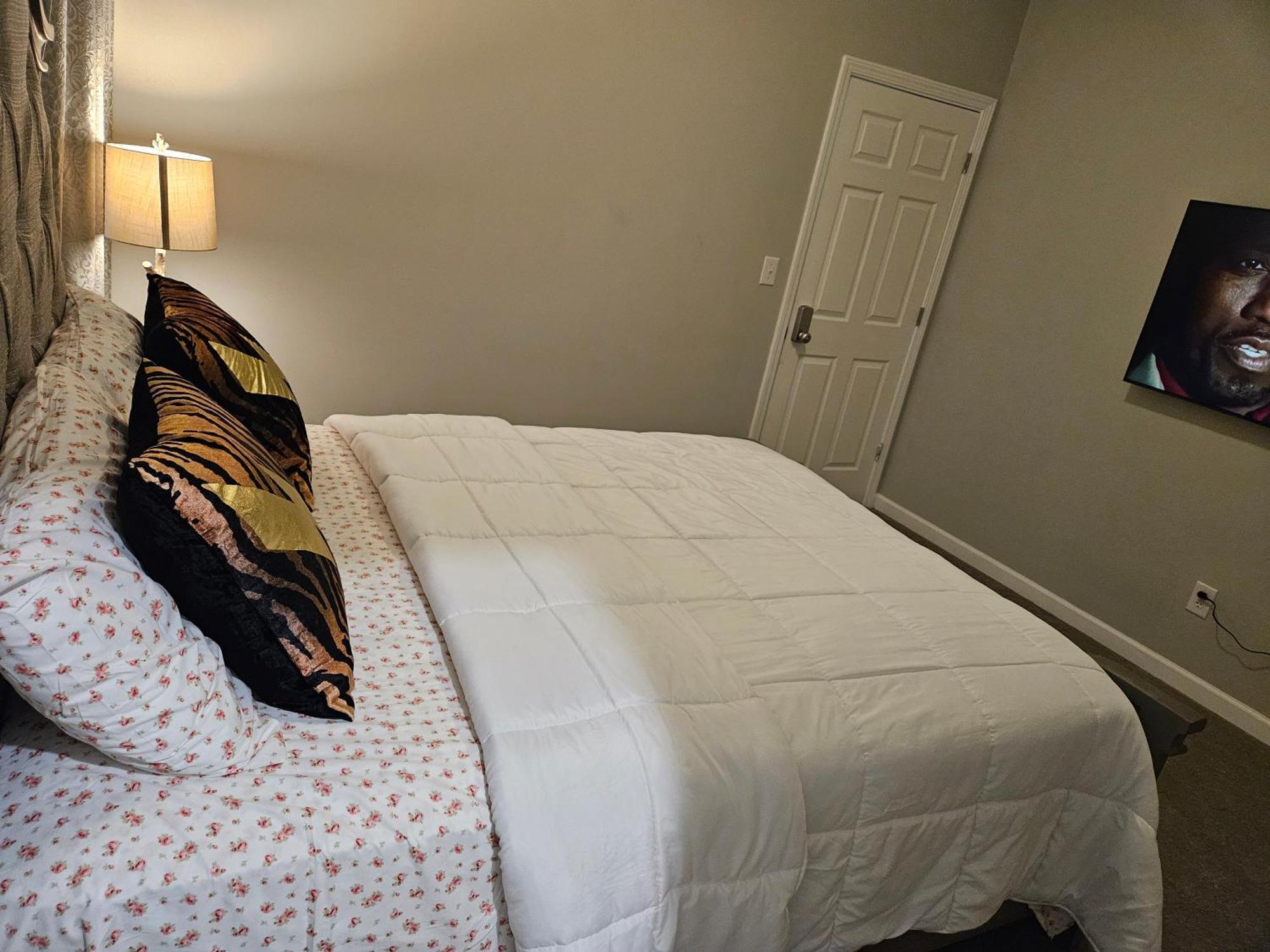 New 3bd Near Downtown Indy * Indianapolis